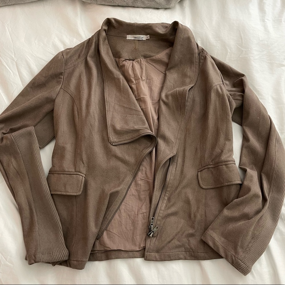 Miilla beige/dark tan fitted jacket size large